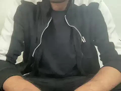 Snapshot of playboyx007 chatting on January 6, 2026, 4:49 am playboyx007 online show from January 6, 2026, 4:49 am