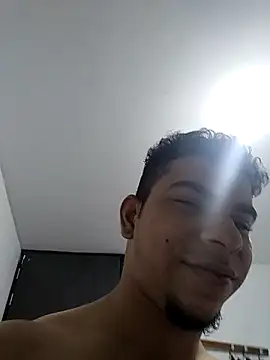 Snapshot of Javier_Hot27 chatting on February 22, 2025, 12:05 am Javier Hot27 online show from February 22, 2025, 12:05 am