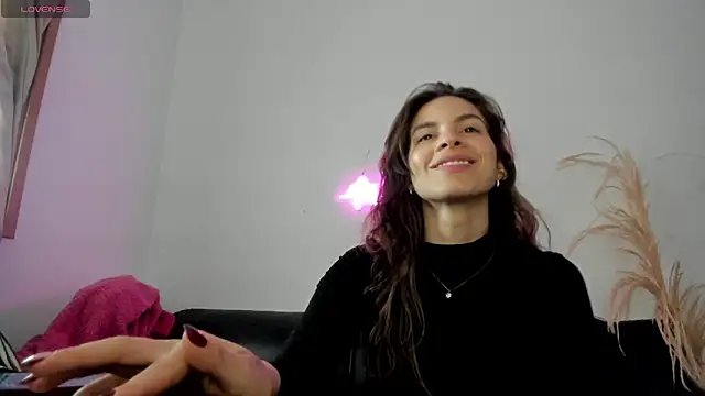 jessyegoldenn online show from May 24, 2026, 7:36 pm