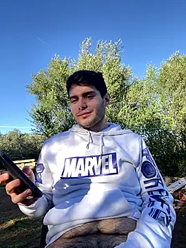 Snapshot of Hary0250 chatting on January 9, 2026, 2:35 pm Hary0250 online show from January 9, 2026, 2:35 pm