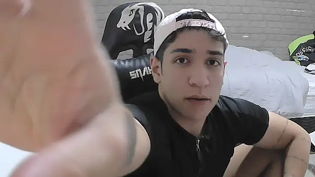 Snapshot of brancooodonto chatting on November 20, 2025, 11:58 pm brancooodonto online show from November 20, 2025, 11:58 pm