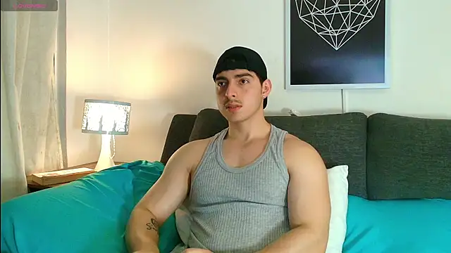 Snapshot of thomyafar chatting on September 10, 2025, 4:22 am thomyafar online show from September 10, 2025, 4:22 am