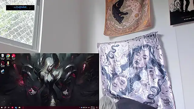 Hisato111 online show from December 15, 2025, 1:50 pm