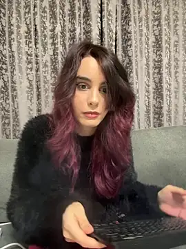 Mazzekyn online show from October 31, 2025, 6:37 pm