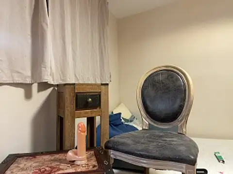 femboybandi online show from January 14, 2026, 10:46 pm