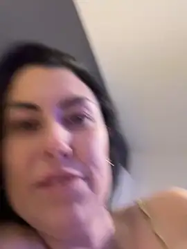 xCharlie MILFx online show from February 8, 2026, 6:44 am