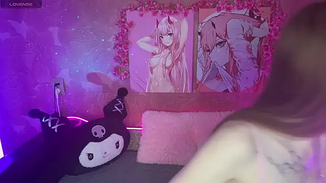 Snapshot of Adele_kawaii chatting on October 25, 2025, 4:22 am Adele kawaii online show from October 25, 2025, 4:22 am