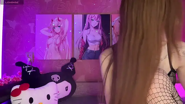 Snapshot of Adele_kawaii chatting on November 18, 2025, 12:26 am Adele kawaii online show from November 18, 2025, 12:26 am