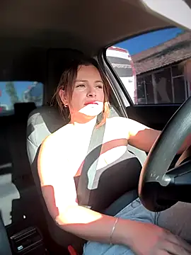 Snapshot of gynna_kimera chatting on October 24, 2025, 12:26 pm gynna kimera online show from October 24, 2025, 12:26 pm