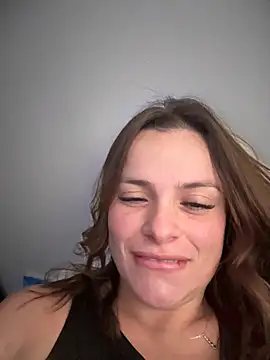 Snapshot of gynna_kimera chatting on September 25, 2025, 10:16 pm gynna kimera online show from September 25, 2025, 10:16 pm