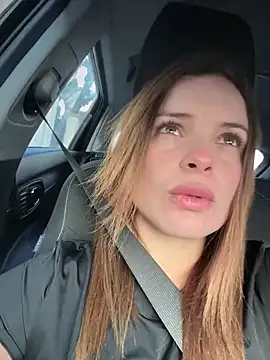 Snapshot of gynna_kimera chatting on December 18, 2025, 9:25 am gynna kimera online show from December 18, 2025, 9:25 am