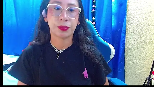 Snapshot of Gia_leinn chatting on June 29, 2026, 9:03 pm Gia leinn online show from June 29, 2026, 9:03 pm