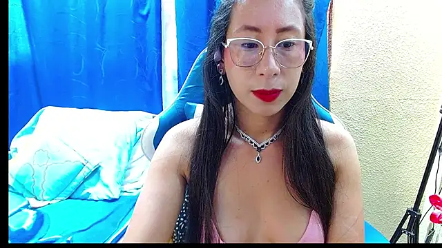 Snapshot of Gia_leinn chatting on June 25, 2026, 3:50 pm Gia leinn online show from June 25, 2026, 3:50 pm