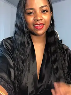 Snapshot of ValerieBlakee chatting on July 15, 2026, 11:01 pm ValerieBlakee online show from July 15, 2026, 11:01 pm