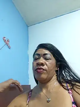 Snapshot of Tocameamor chatting on March 6, 2025, 4:49 pm Tocameamor online show from March 6, 2025, 4:49 pm