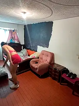 krolay16 online show from September 24, 2025, 3:40 pm