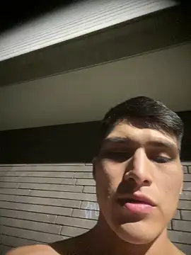 Snapshot of MaxxxSteil chatting on March 23, 2025, 1:20 am MaxxxSteil online show from March 23, 2025, 1:20 am