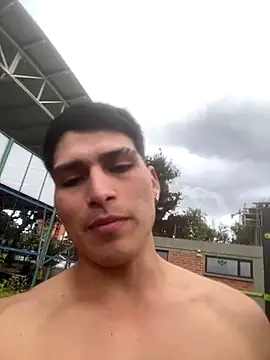 Snapshot of MaxxxSteil chatting on September 23, 2025, 10:39 pm MaxxxSteil online show from September 23, 2025, 10:39 pm