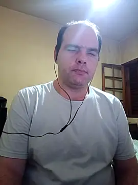 Snapshot of Jovissoares7ye chatting on February 14, 2026, 1:28 am Jovissoares7ye online show from February 14, 2026, 1:28 am