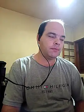 Jovissoares7ye online show from April 17, 2026, 2:25 am