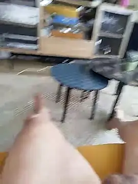 Snapshot of Davestco31 chatting on March 13, 2025, 2:12 pm Davestco31 online show from March 13, 2025, 2:12 pm