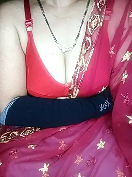 Snapshot of geetha_telugu_kan277 chatting on February 6, 2026, 1:51 pm geetha telugu kan277 online show from February 6, 2026, 1:51 pm