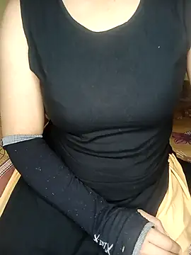 Snapshot of geetha_telugu_kan277 chatting on January 18, 2026, 11:13 am geetha telugu kan277 online show from January 18, 2026, 11:13 am