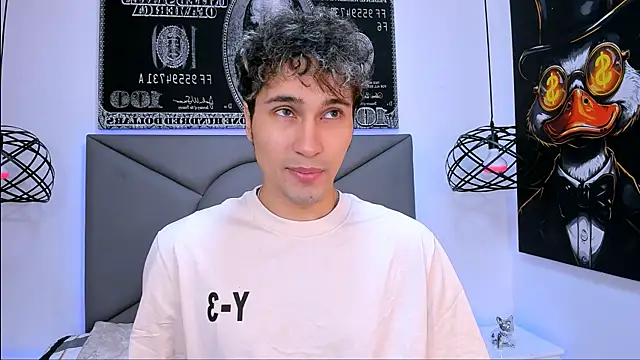 Snapshot of buddy_whitte chatting on January 7, 2026, 1:16 pm buddy whitte online show from January 7, 2026, 1:16 pm