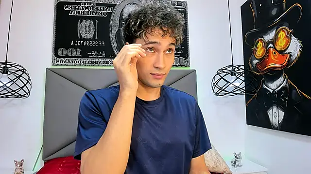 Snapshot of buddy_whitte chatting on December 19, 2025, 11:34 am buddy whitte online show from December 19, 2025, 11:34 am