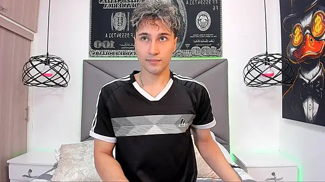 Snapshot of buddy_whitte chatting on November 15, 2025, 11:58 am buddy whitte online show from November 15, 2025, 11:58 am