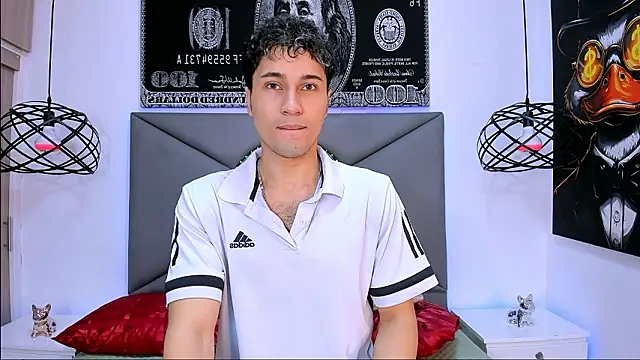 Snapshot of buddy_whitte chatting on February 12, 2026, 2:50 pm buddy whitte online show from February 12, 2026, 2:50 pm