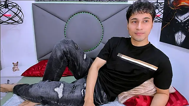 Snapshot of buddy_whitte chatting on February 26, 2026, 1:22 pm buddy whitte online show from February 26, 2026, 1:22 pm