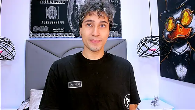 Snapshot of buddy_whitte chatting on January 11, 2026, 2:13 pm buddy whitte online show from January 11, 2026, 2:13 pm