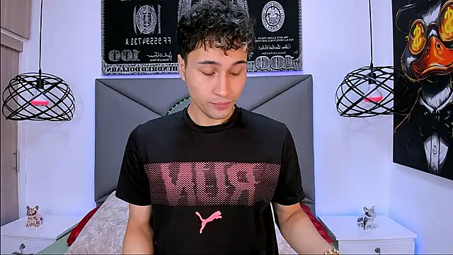 Snapshot of buddy_whitte chatting on February 11, 2026, 4:07 pm buddy whitte online show from February 11, 2026, 4:07 pm