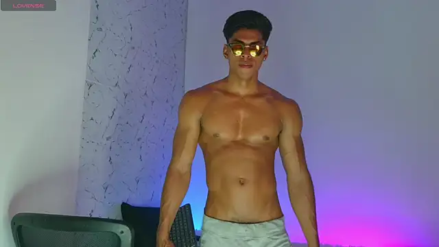 Snapshot of ken__owens chatting on November 24, 2025, 6:57 am ken owens online show from November 24, 2025, 6:57 am