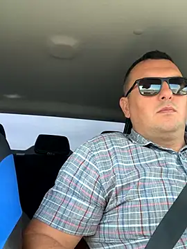 Mike8523 online show from September 24, 2025, 9:16 am