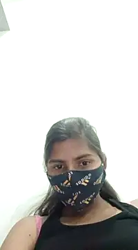 heena-3678 online show from March 4, 2025, 9:18 am