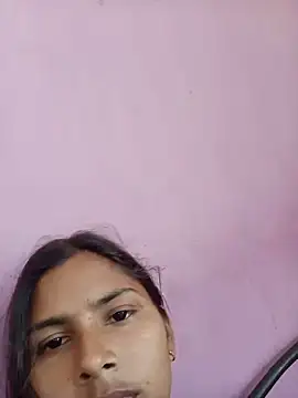 Snapshot of heena-3678 chatting on May 24, 2026, 10:04 am heena-3678 online show from May 24, 2026, 10:04 am