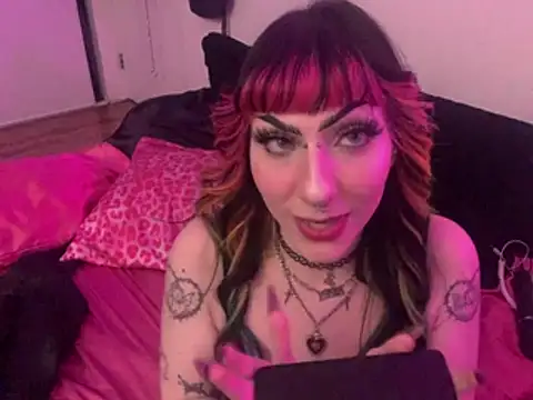 Snapshot of ChrryFoxx chatting on January 15, 2026, 11:13 am ChrryFoxx online show from January 15, 2026, 11:13 am