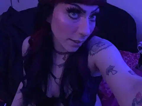 ChrryFoxx online show from March 6, 2026, 1:28 pm