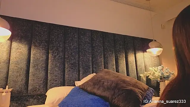 Ariannaa Suarez1 online show from January 10, 2026, 4:57 pm