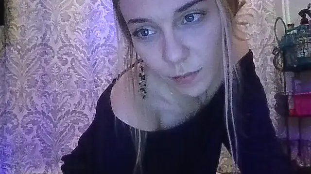 qtkayyzzxoxo online show from March 9, 2025, 2:39 am