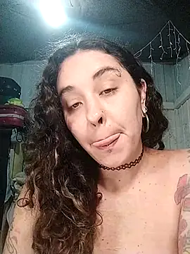 Snapshot of Fellyna chatting on October 13, 2025, 4:41 pm Fellyna online show from October 13, 2025, 4:41 pm