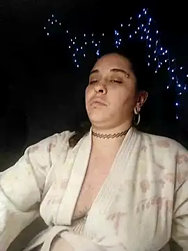Snapshot of Fellyna chatting on October 4, 2025, 5:31 am Fellyna online show from October 4, 2025, 5:31 am