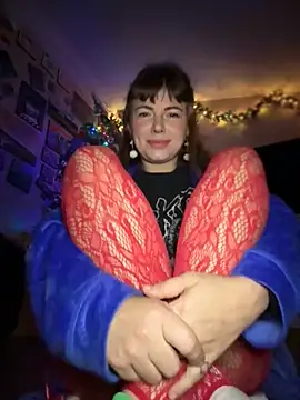 Snapshot of NaughtyLittleVeteran chatting on December 18, 2025, 8:19 am NaughtyLittleVeteran online show from December 18, 2025, 8:19 am