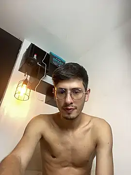 Andy collins   online show from April 12, 2026, 5:44 am