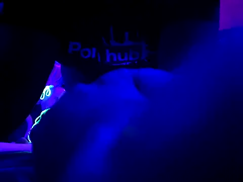 Snapshot of MickDollz chatting on March 7, 2025, 9:07 am MickDollz online show from March 7, 2025, 9:07 am