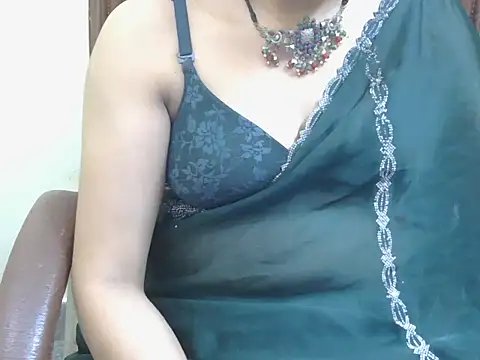 Snapshot of Lovely_Manvi chatting on October 4, 2025, 1:45 pm Lovely Manvi online show from October 4, 2025, 1:45 pm