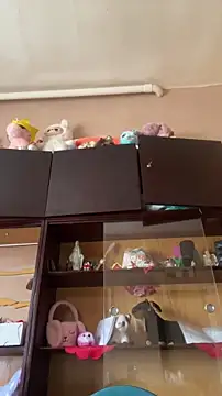 Alexander18edd online show from February 21, 2026, 9:00 am