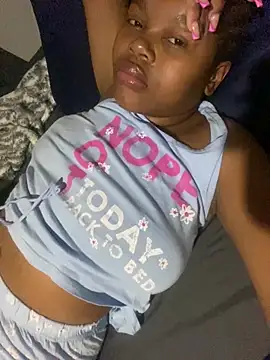 Snapshot of _DollFace_ chatting on February 10, 2026, 9:58 pm DollFace online show from February 10, 2026, 9:58 pm